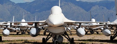 Ha ocurrido algo extraordinario en Ucrania: por primera vez una lancha no tripulada ha derribado aviones de combate rusos